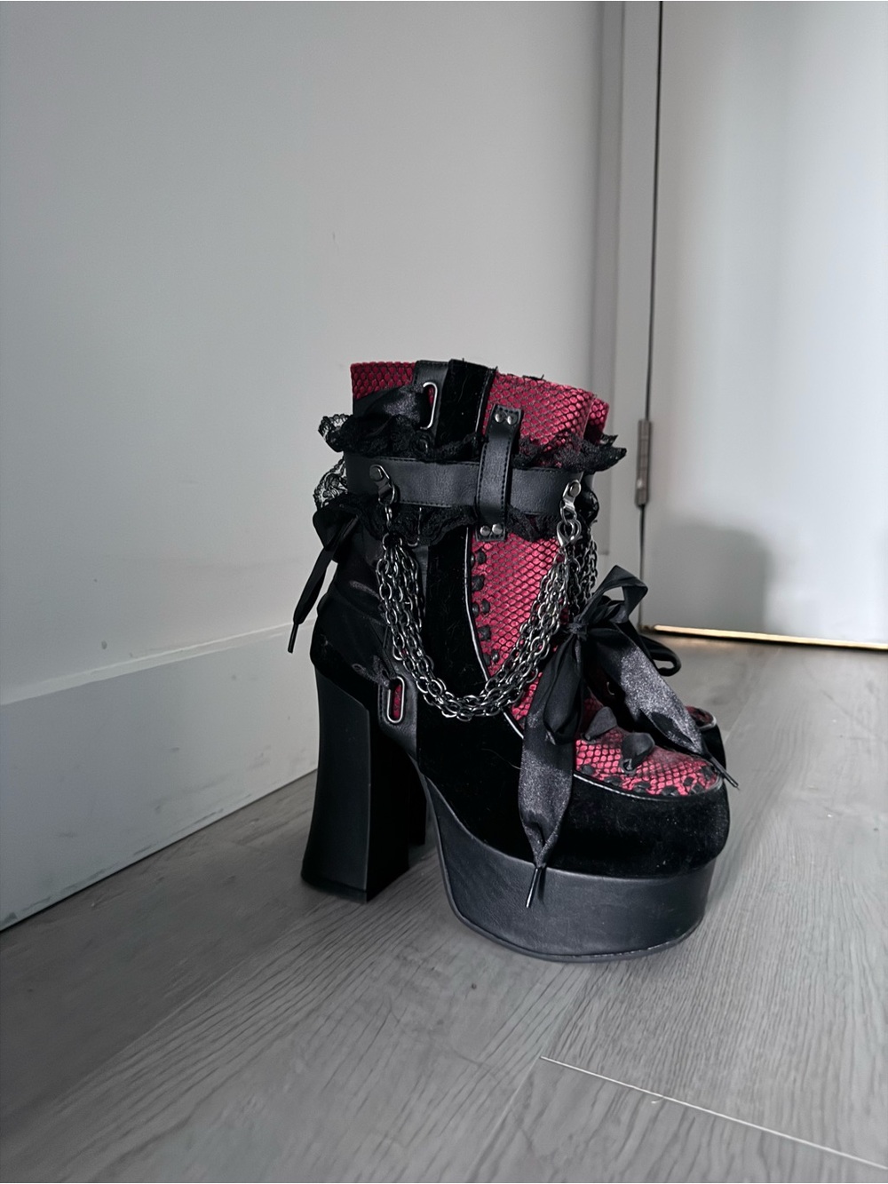DEMONIA Black and Red Platform Ankle Boots with Chains